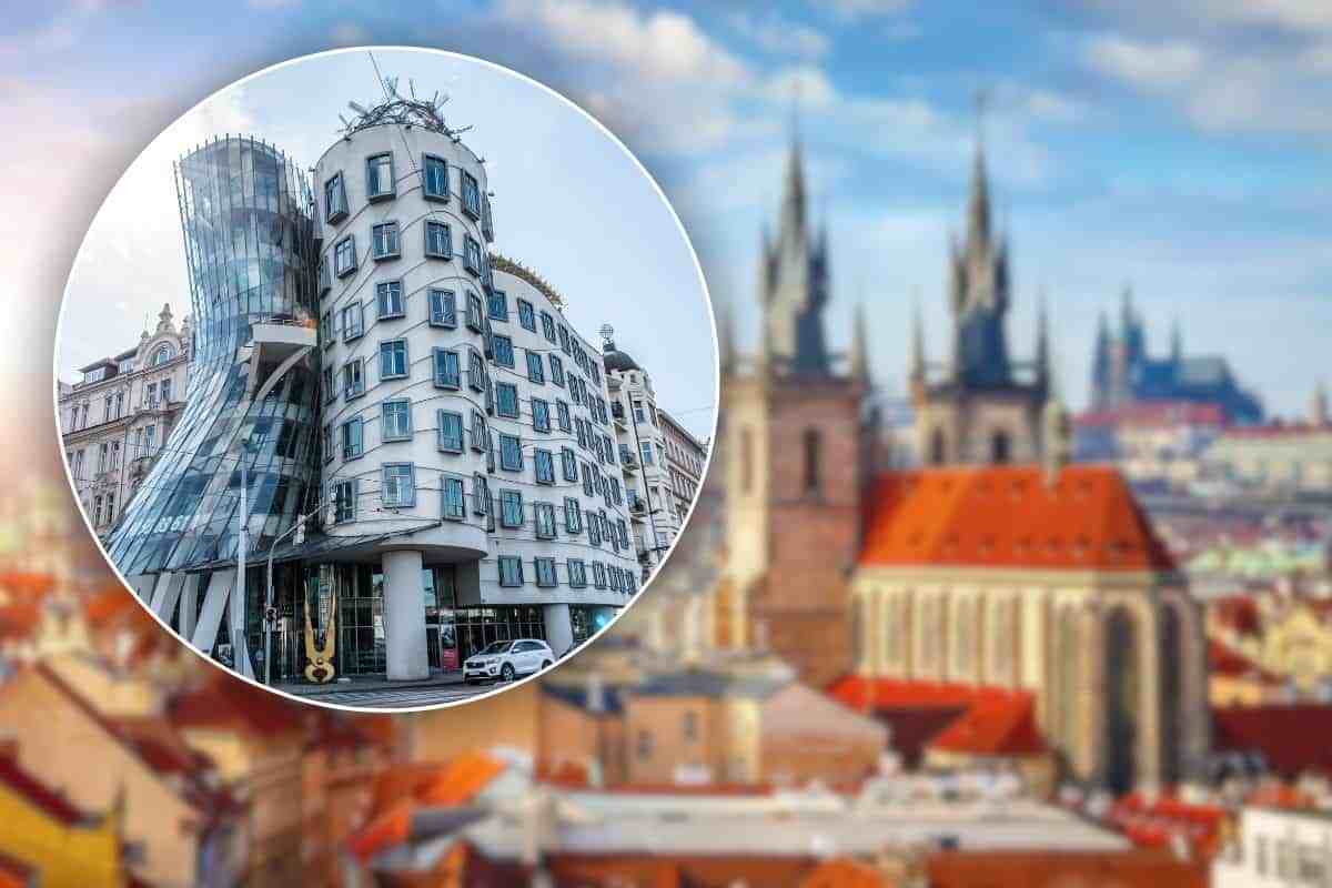 Praga, i turisti adorano la Casa Danzante