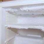 L'incubo del ghiaccio sulle pareti del frigo