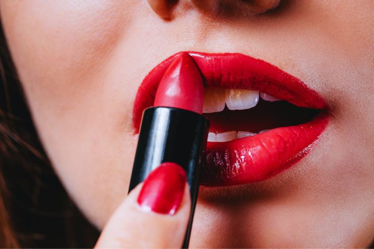 Rossetto e diavolo: la correlazione